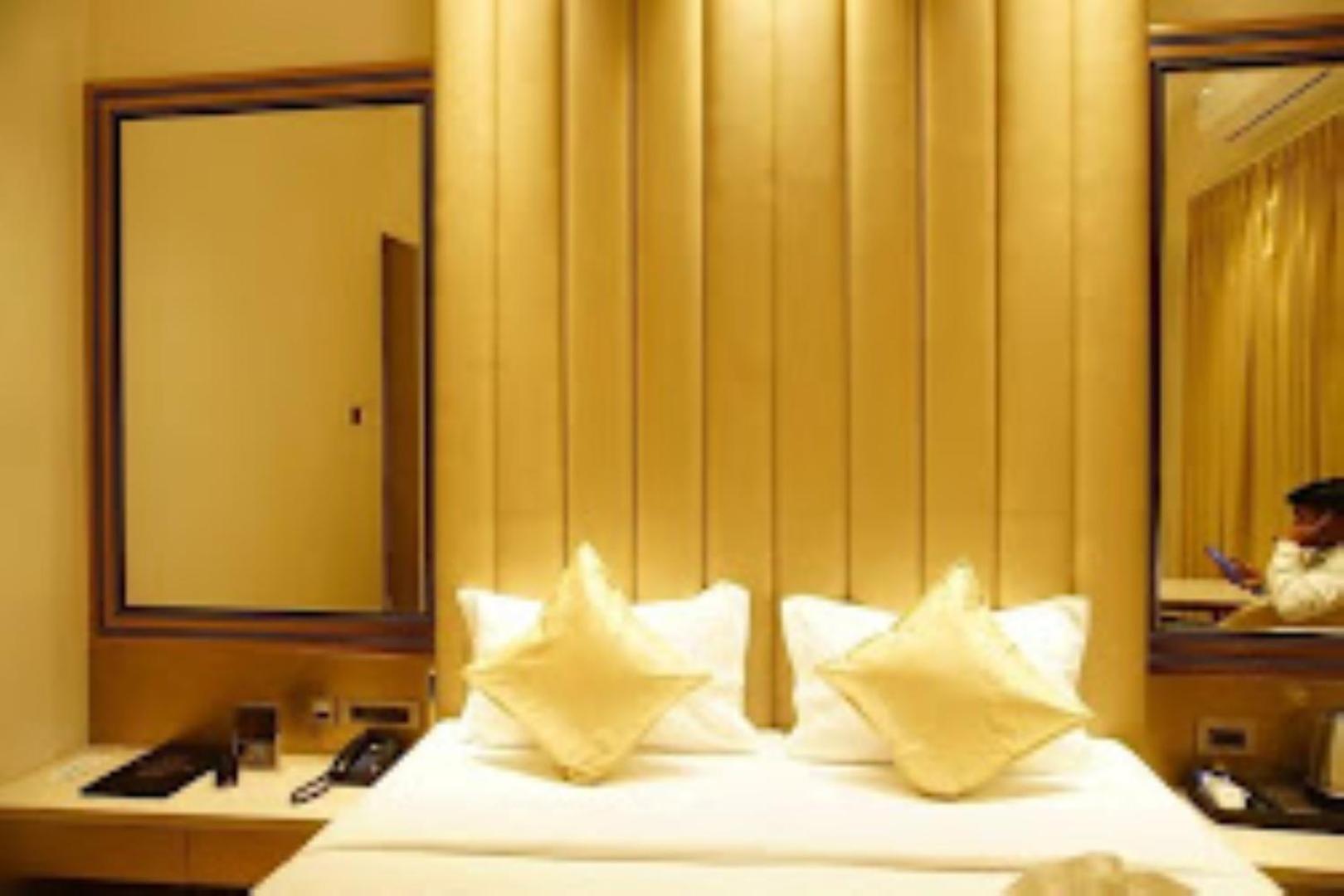 Red Orchid Hotel Kānpur Eksteriør bilde